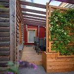 Haus Unterm Mammutbaum - Elberadweg Apartman Magdeburg