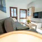 Apartman Haus Unterm Mammutbaum - Elberadweg