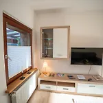 Apartman Haus Unterm Mammutbaum - Elberadweg *