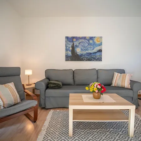 Haus Unterm Mammutbaum - Elberadweg *