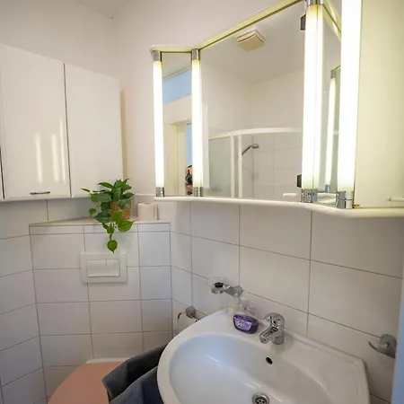 아파트 Haus Unterm Mammutbaum - Elberadweg 마그데부르크