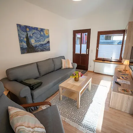 아파트 Haus Unterm Mammutbaum - Elberadweg *