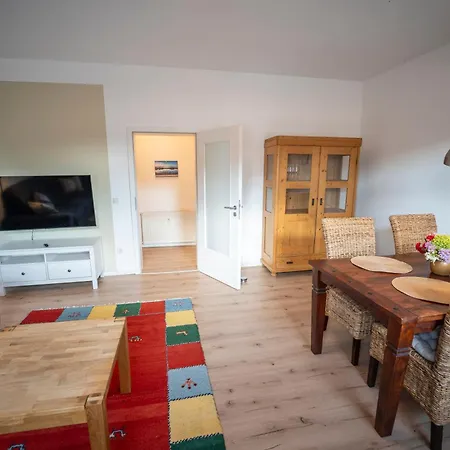 公寓 Haus Unterm Mammutbaum - Elberadweg