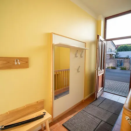Haus Unterm Mammutbaum - Elberadweg *