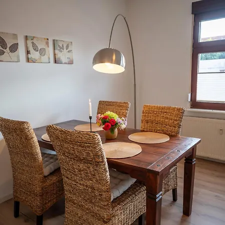 Haus Unterm Mammutbaum - Elberadweg