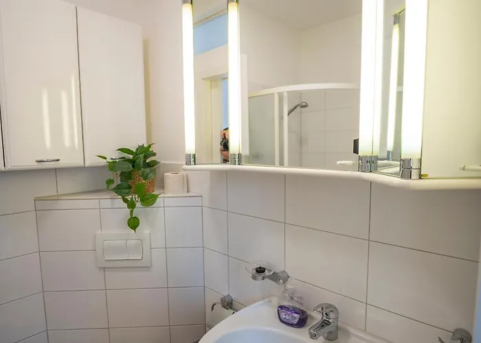 Appartamento Haus Unterm Mammutbaum - Elberadweg Magdeburgo