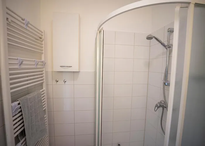 Haus Unterm Mammutbaum - Elberadweg