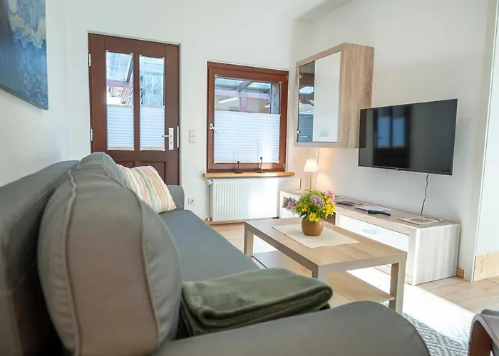 Appartement Haus Unterm Mammutbaum - Elberadweg *