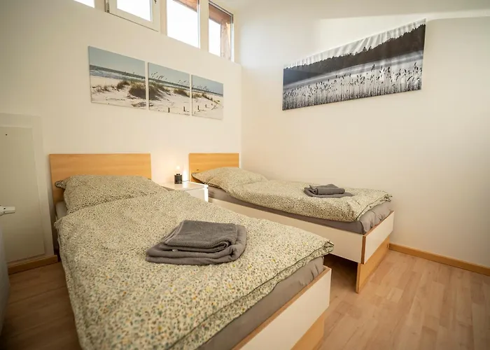 Haus Unterm Mammutbaum - Elberadweg