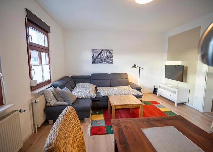 Haus Unterm Mammutbaum - Elberadweg * Magdeburgo