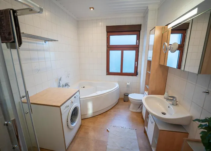 Appartement Haus Unterm Mammutbaum - Elberadweg