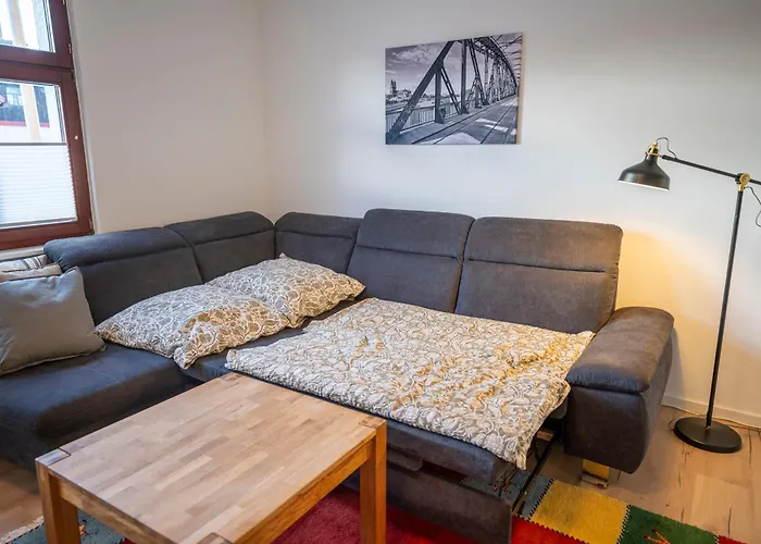 Haus Unterm Mammutbaum - Elberadweg Appartamento