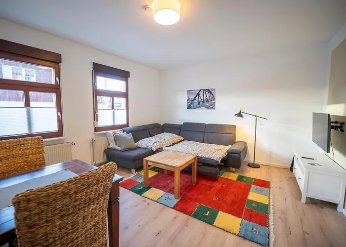 Haus Unterm Mammutbaum - Elberadweg Appartamento